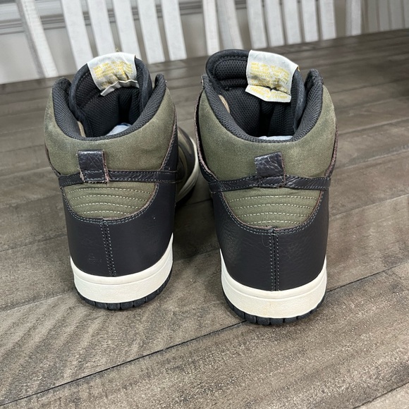 Nike Dunk Low Urban Haze Sneakers Sz 8 - Picture 4 of 5